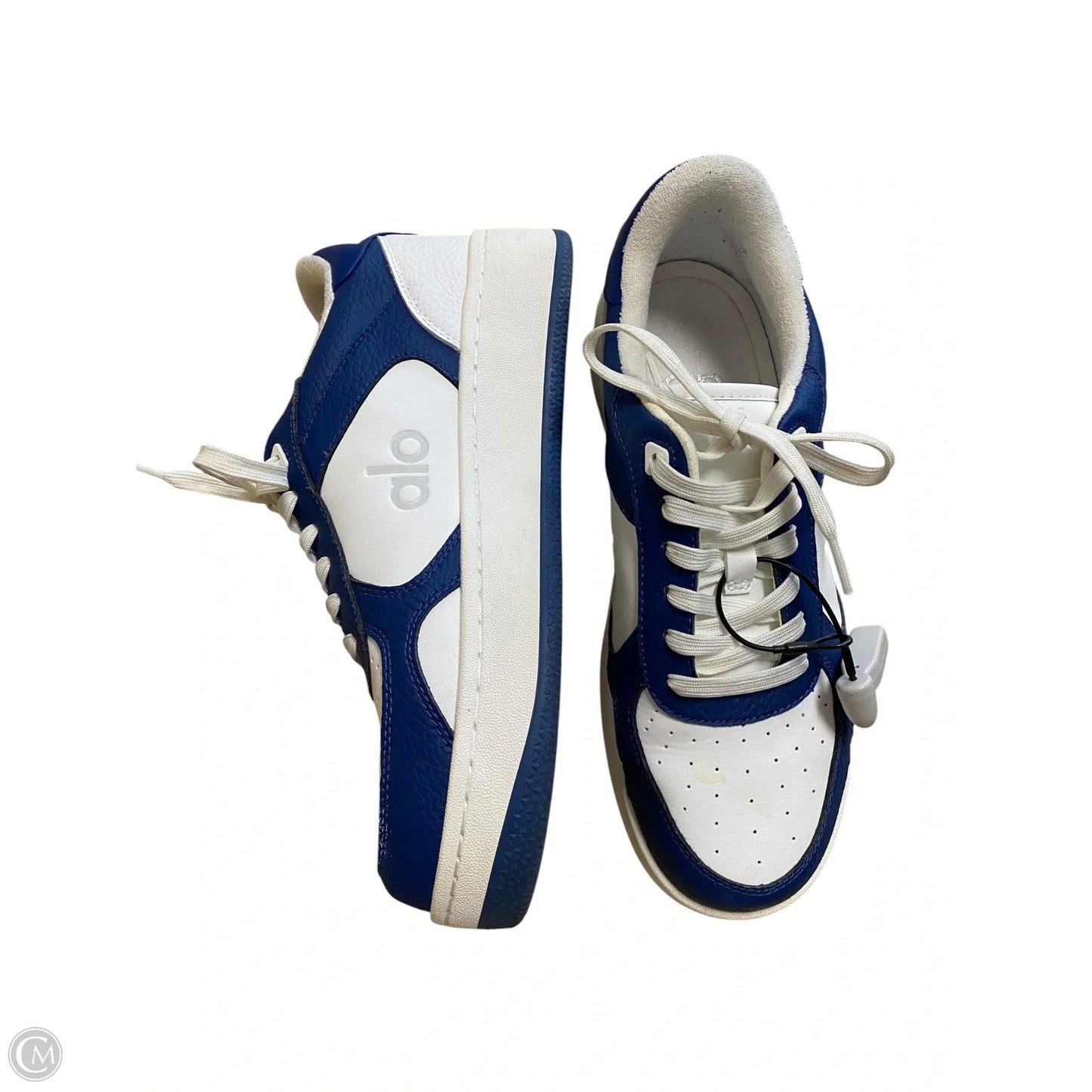 Shoes Athletic By Alo In Blue & White, Size: 8.5