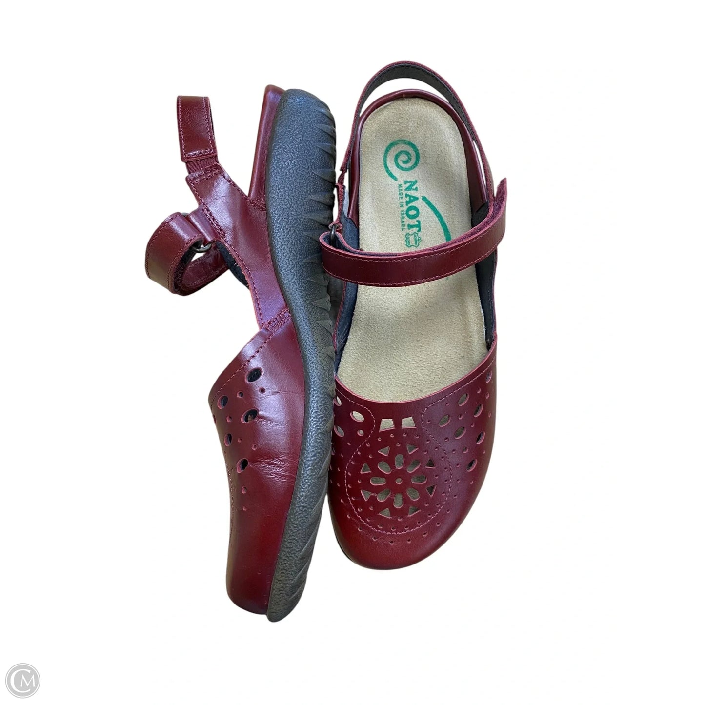 Shoes Flats By Naot In Maroon, Size: 7