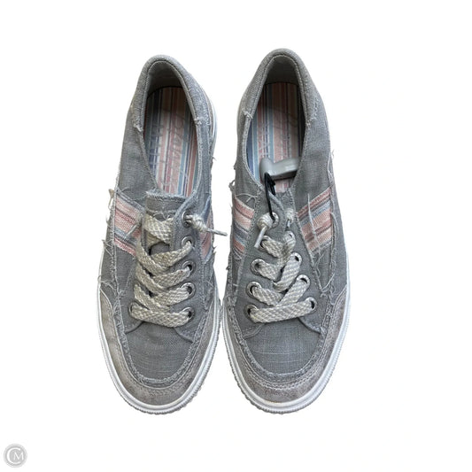 Shoes Flats By Blowfish In Grey, Size: 8