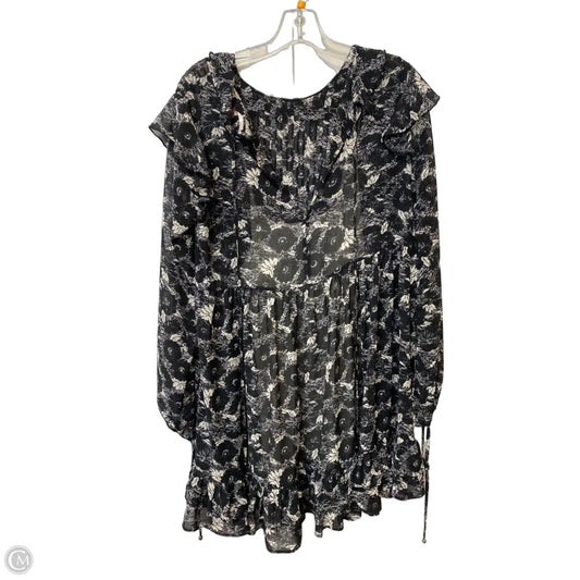 Dress Casual Short By Free People In Black & White, Size: M