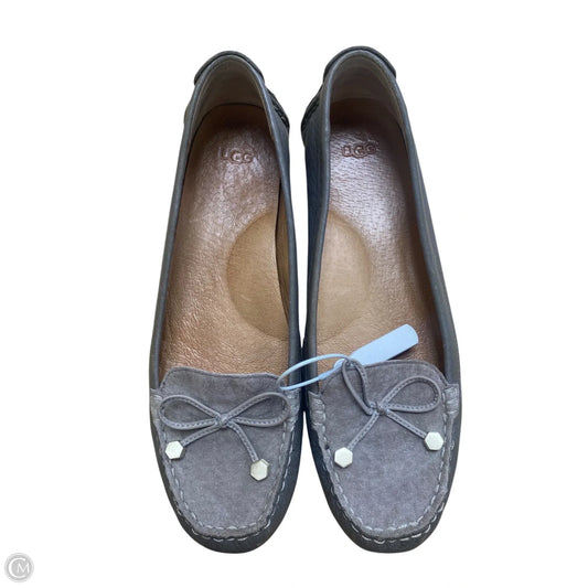 Shoes Designer By Ugg In Grey, Size: 9.5