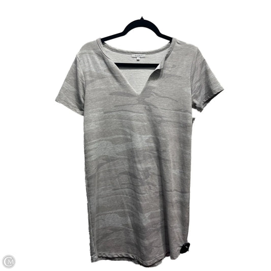 Dress Casual Short By Z Supply In Grey & White, Size: S