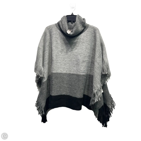 Poncho By Chicos In Grey, Size: M
