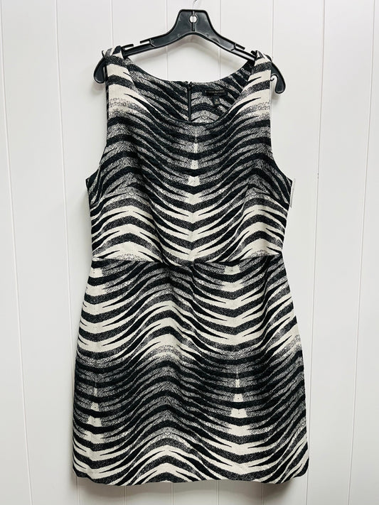 Black & White Dress Work Banana Republic, Size 16