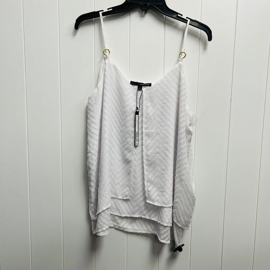 White Top Sleeveless Harve Bernard, Size L