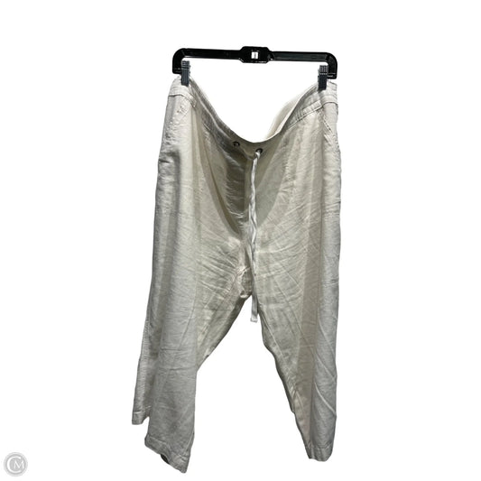 Capris By Per Se In White, Size: 2x