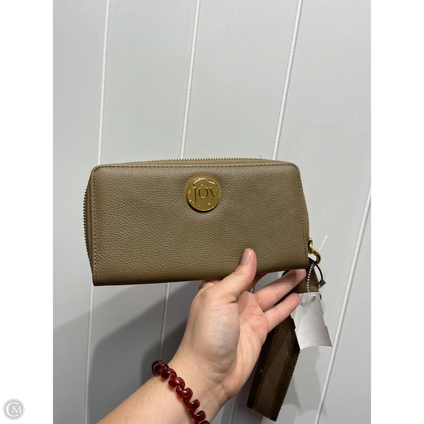 Wristlet By Joy Joy, Size: Medium