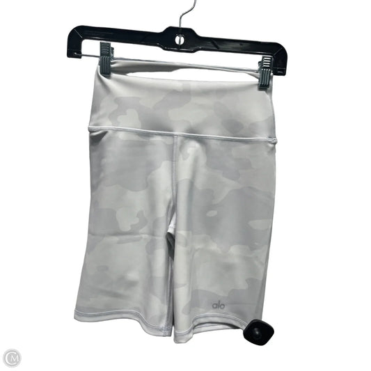 Athletic Shorts By Alo In Grey, Size: S