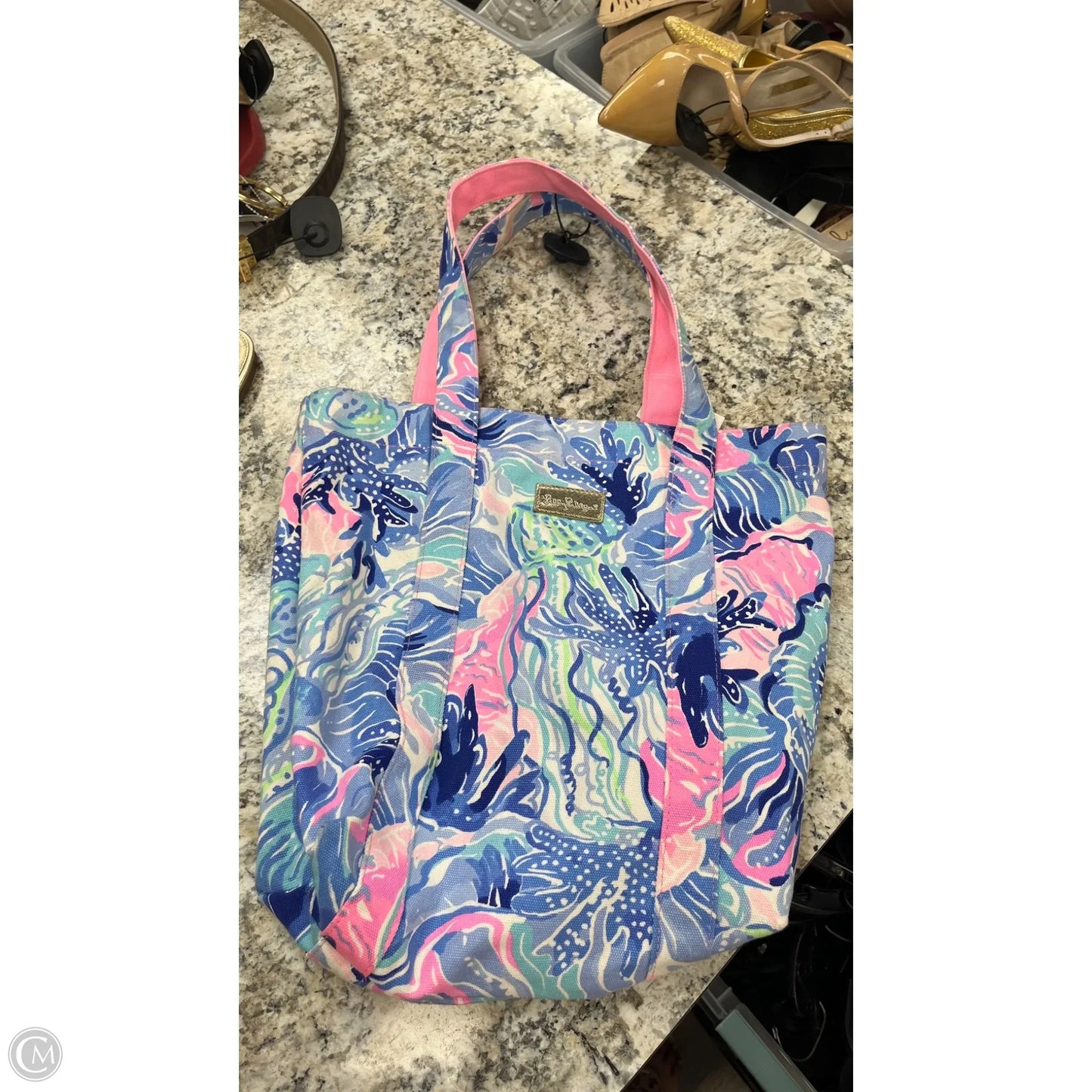 Tote Designer By Lilly Pulitzer, Size: Medium