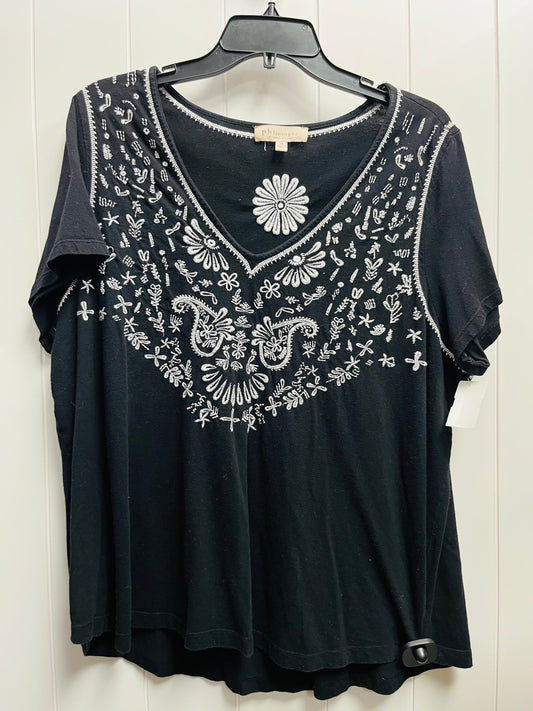 Top Short Sleeve By Philosophy In Black & White, Size: 2x