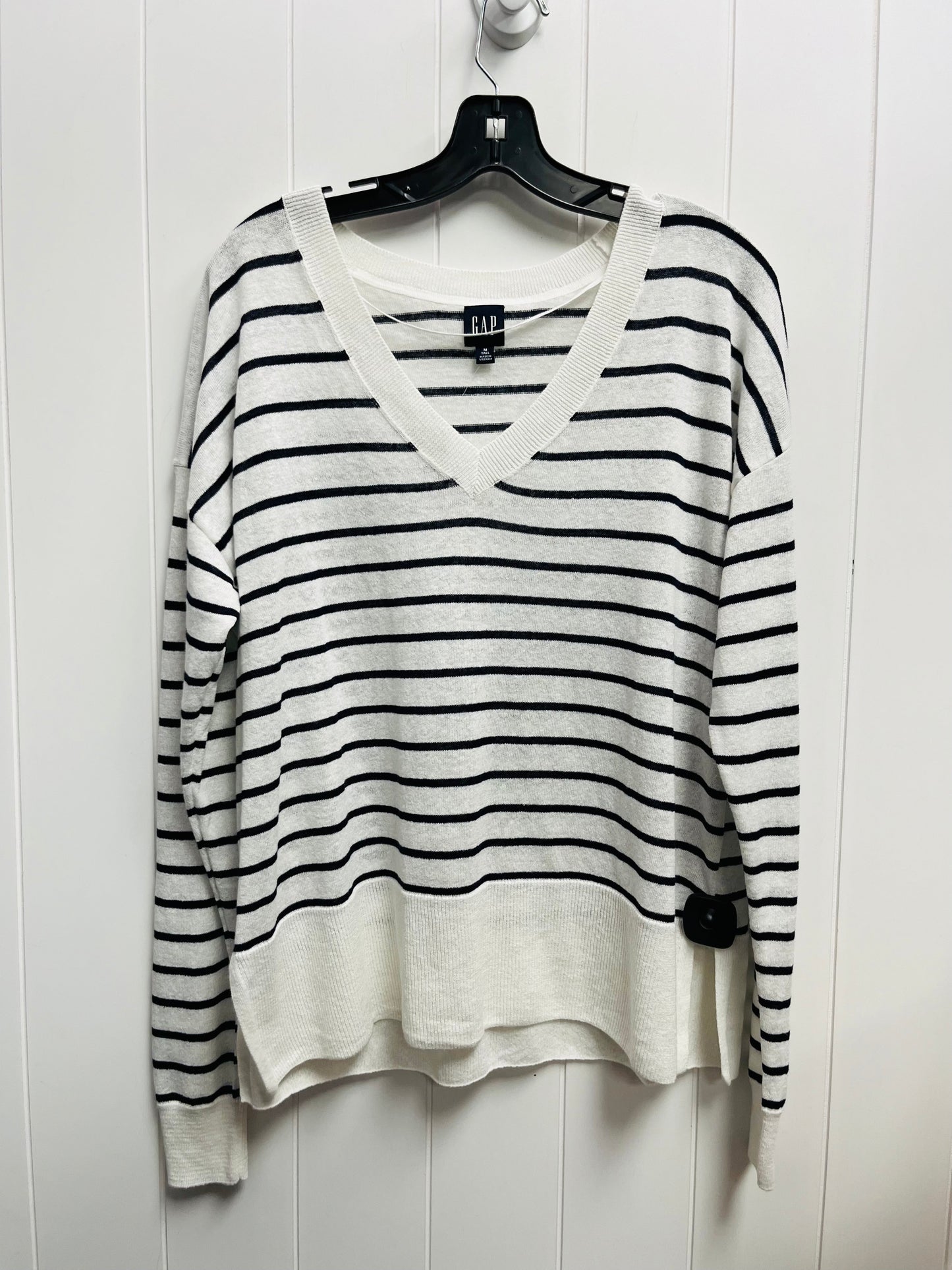 Sweater By Gap In Black & White, Size: M