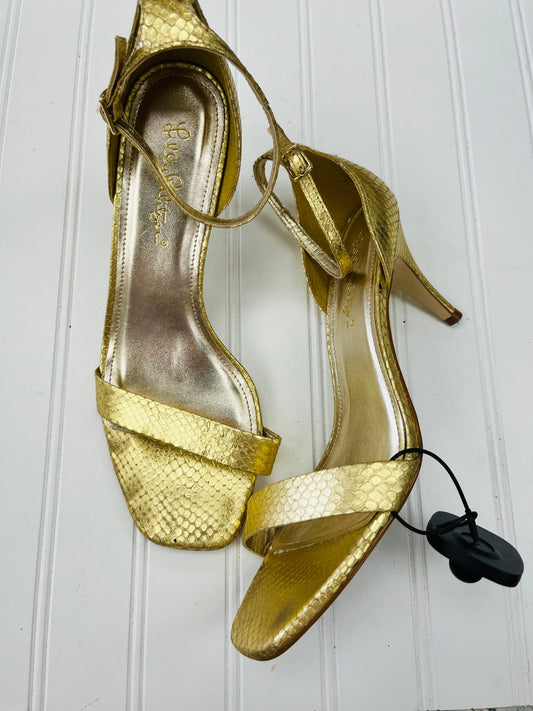 Sandals Designer By Lilly Pulitzer In Gold, Size: 9.5