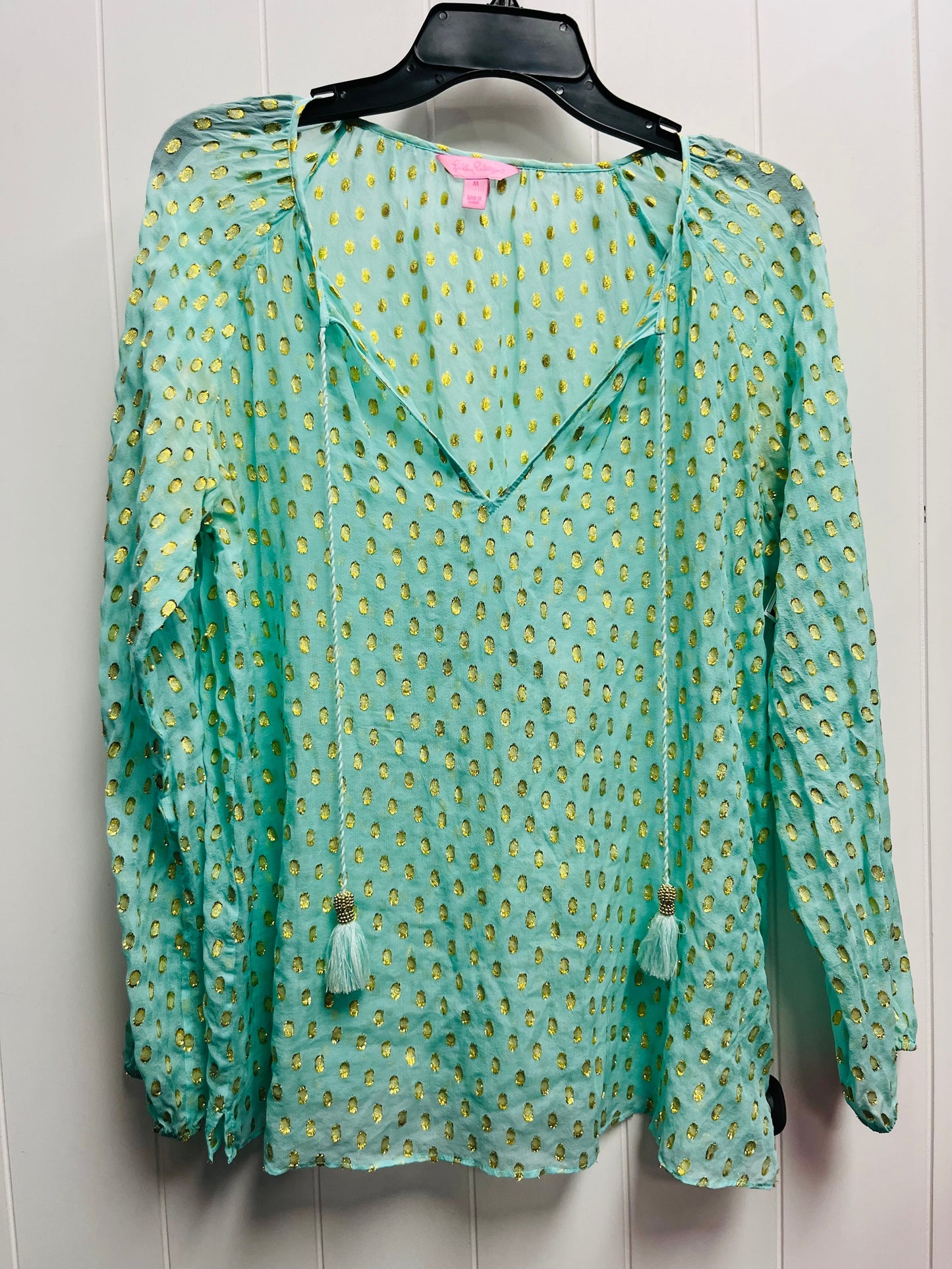 Top Long Sleeve Designer By Lilly Pulitzer In Green, Size: M