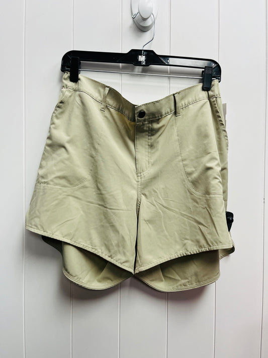 Cream Shorts Clothes Mentor, Size L