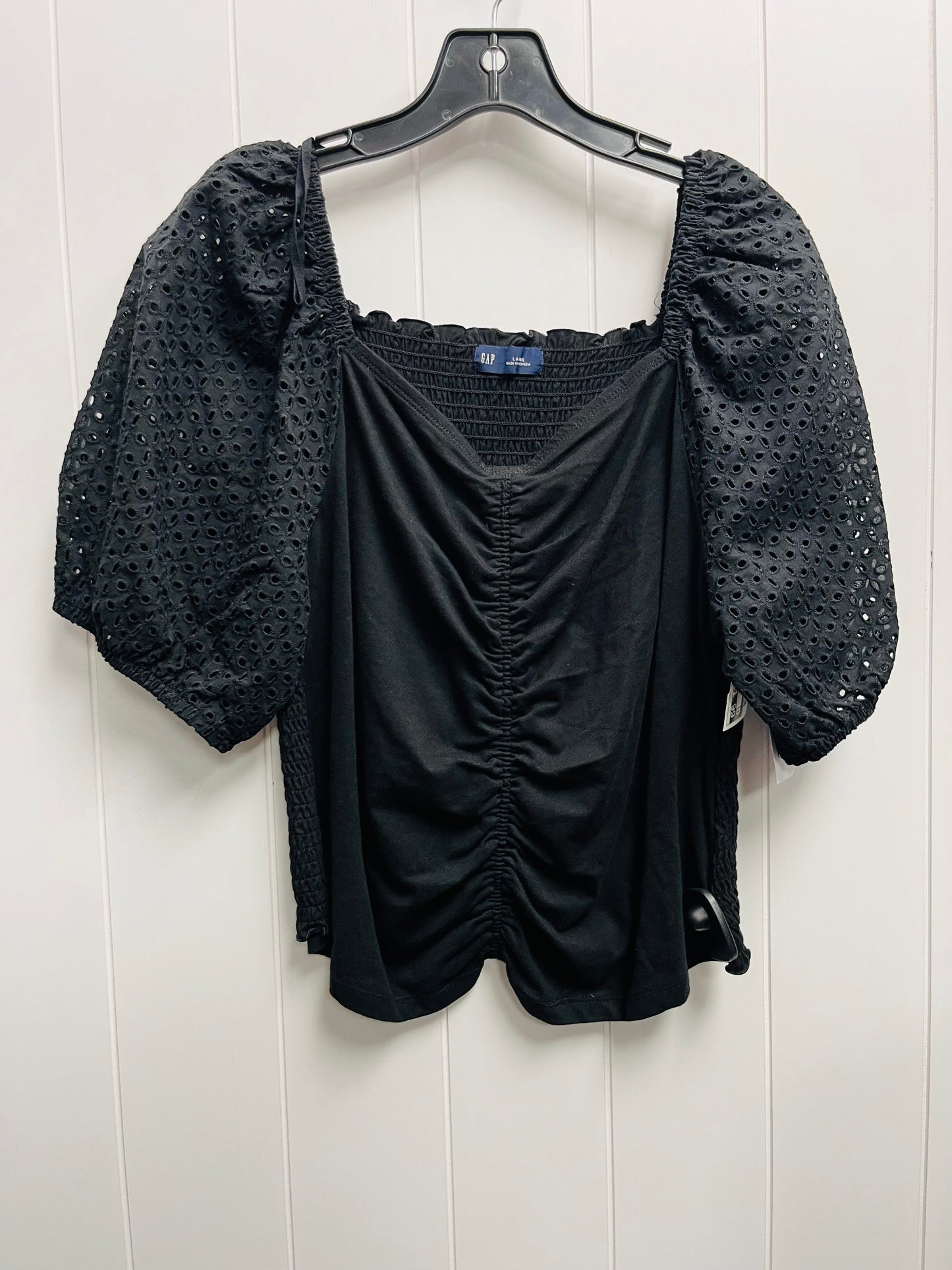 Black Top Short Sleeve Gap, Size L