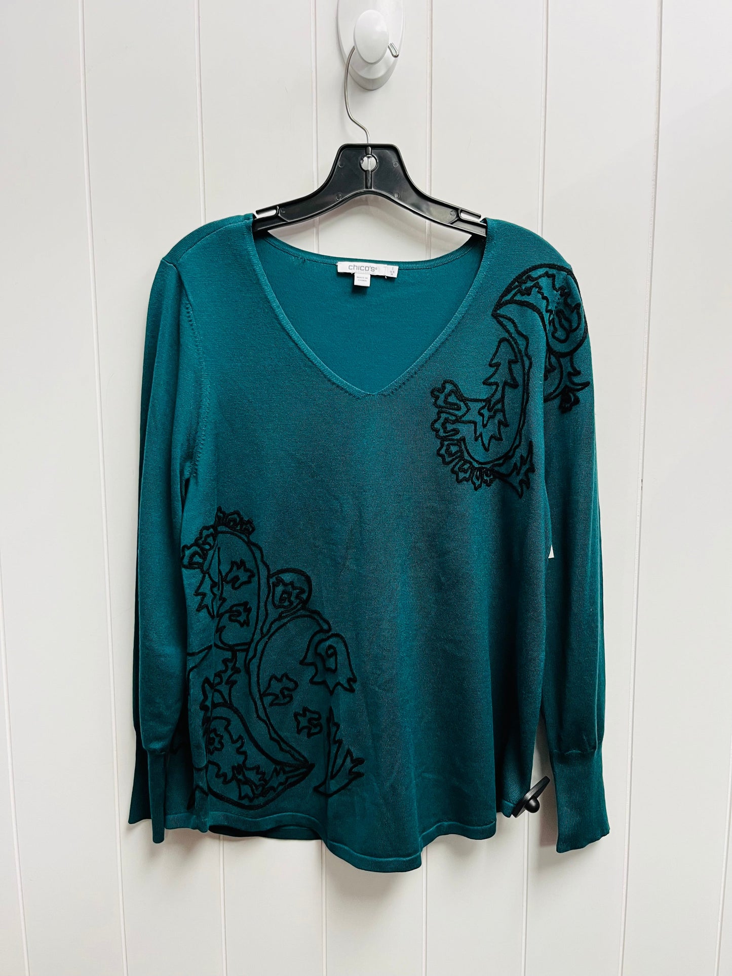 Top Long Sleeve By Chicos In Green, Size: M