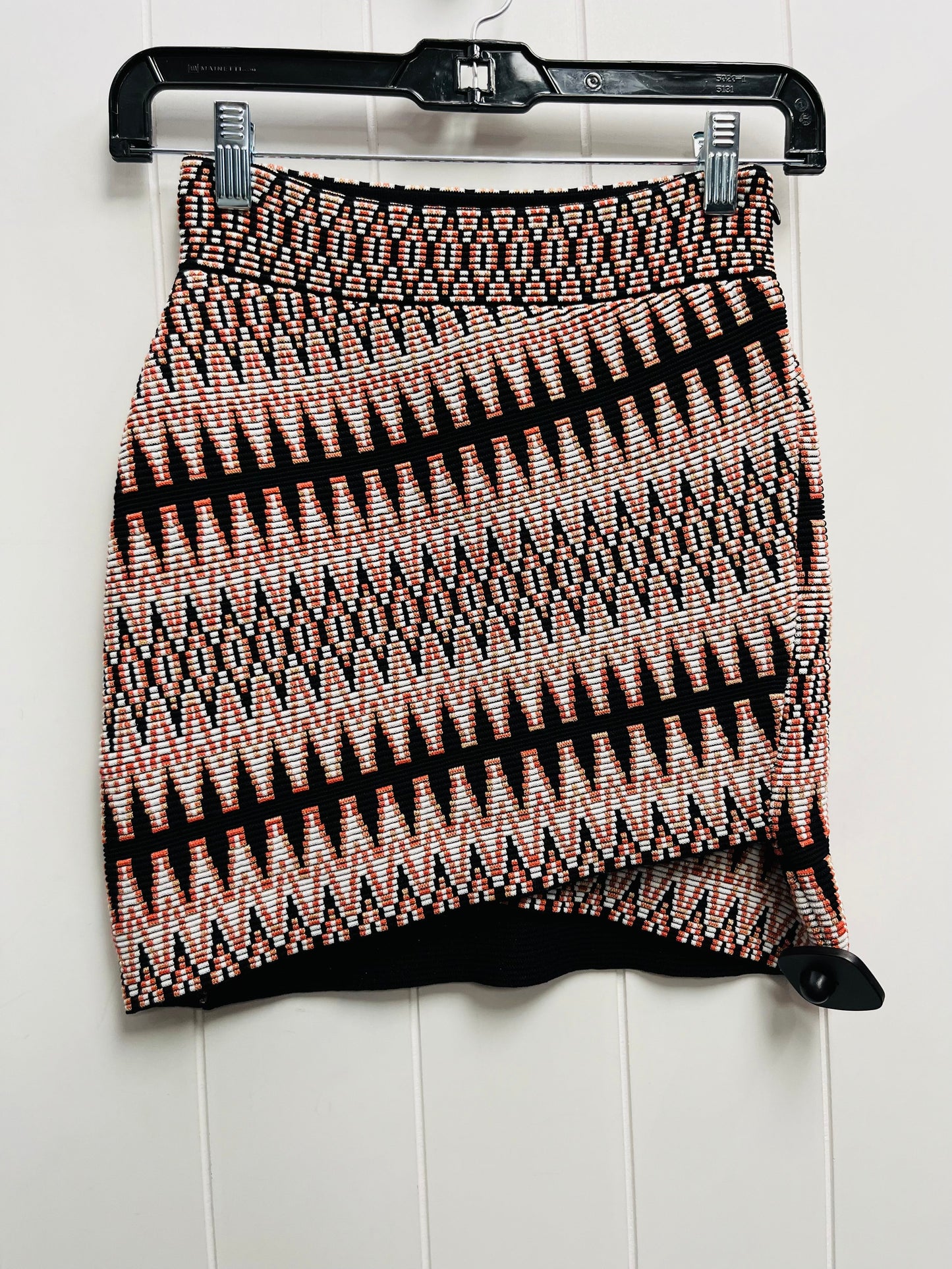 Skirt Mini & Short By maje In Black & Orange, Size: 0