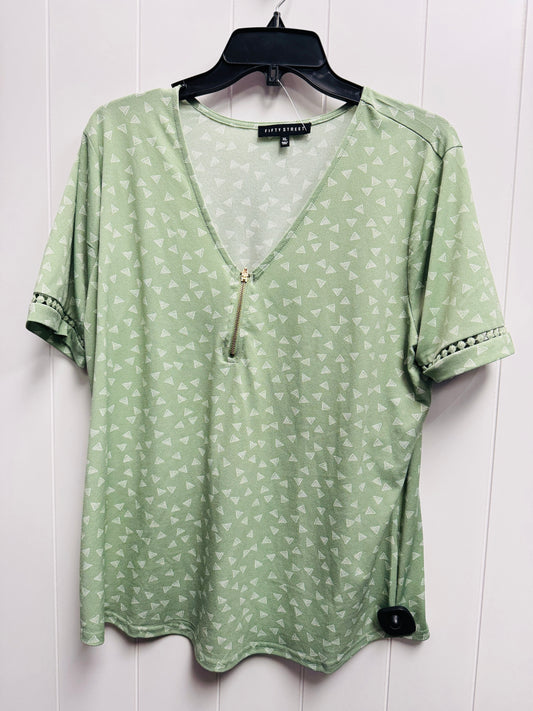 Top Short Sleeve By FIFTY STREET In Green, Size: Xl