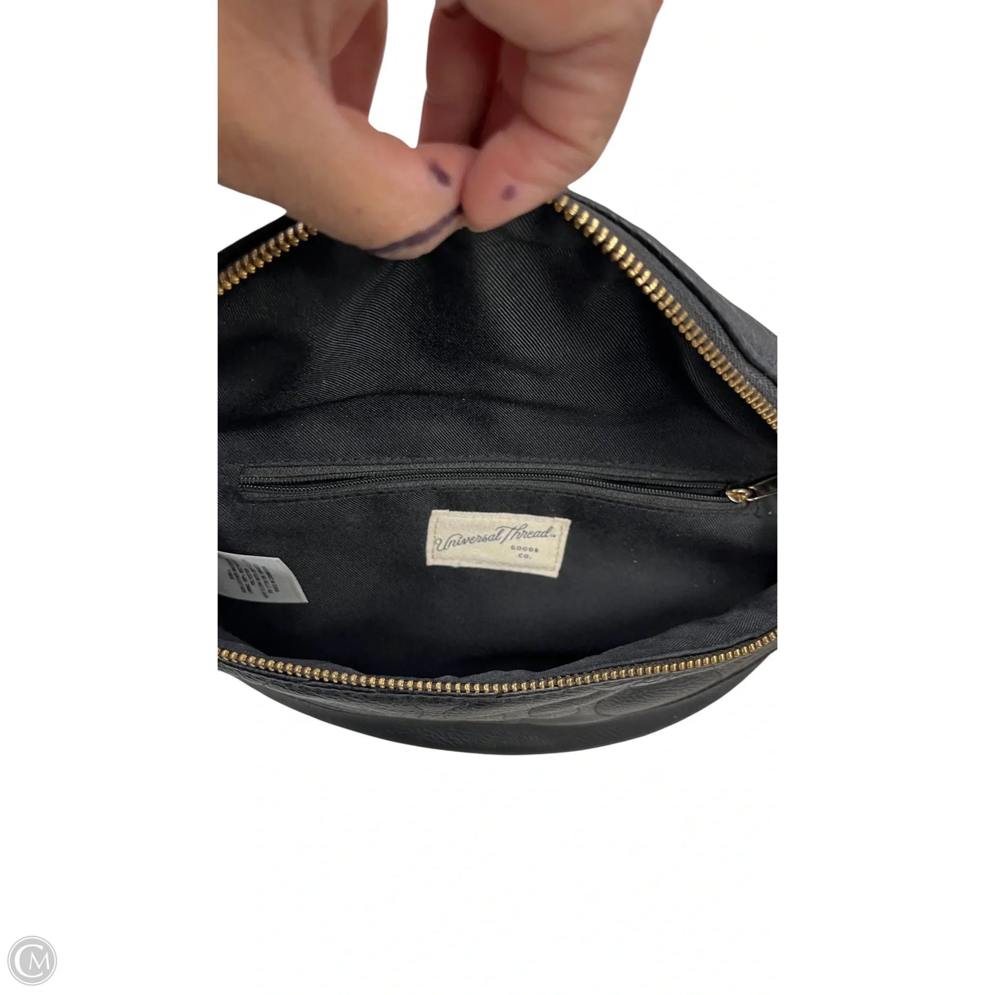 Belt Bag By Universal Thread, Size: Medium