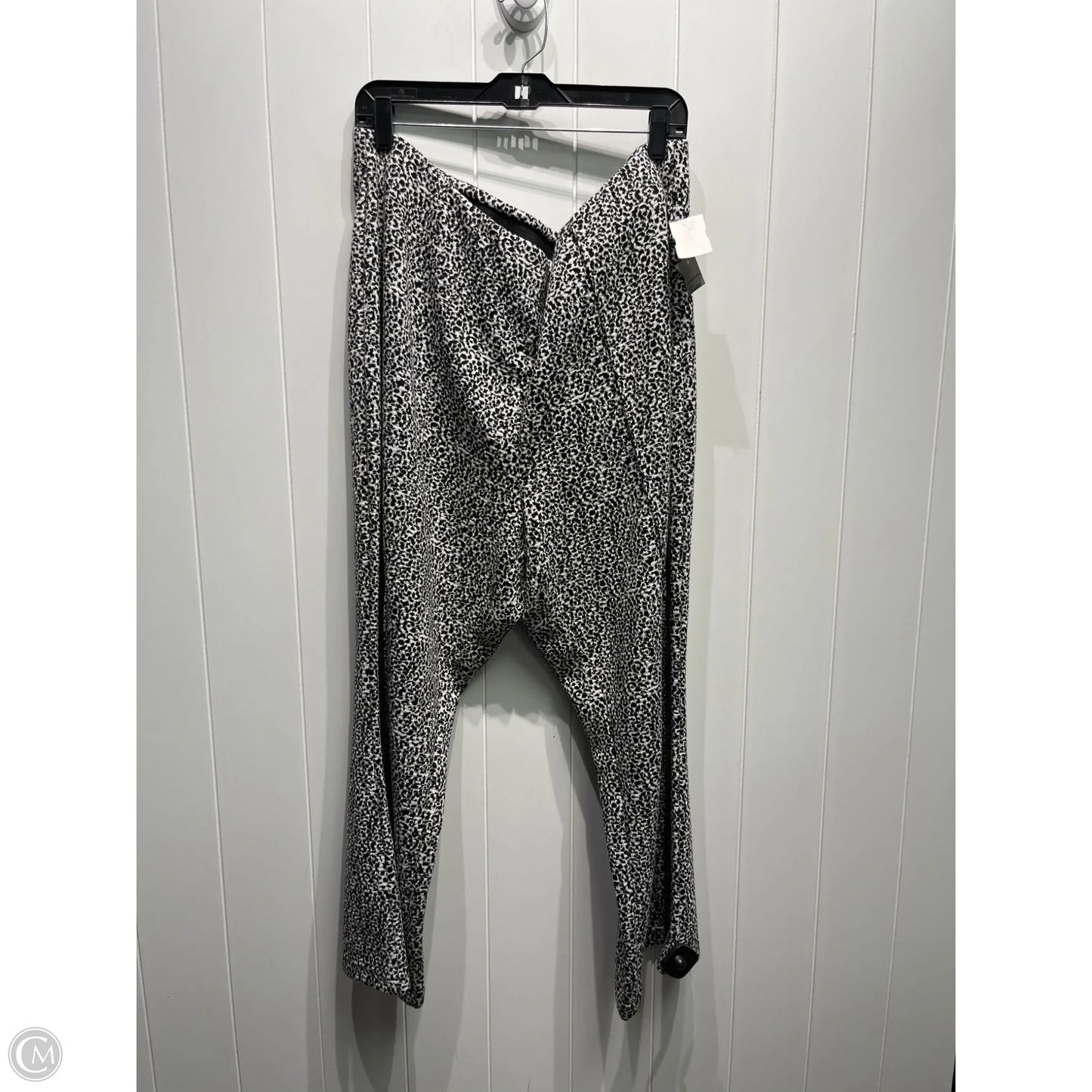 Pants Other By Cato In Black & White, Size: 22