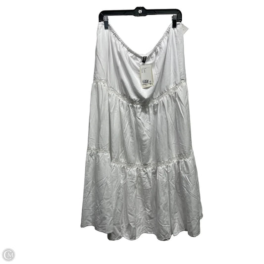 Skirt Maxi By Divided In White, Size: Xl