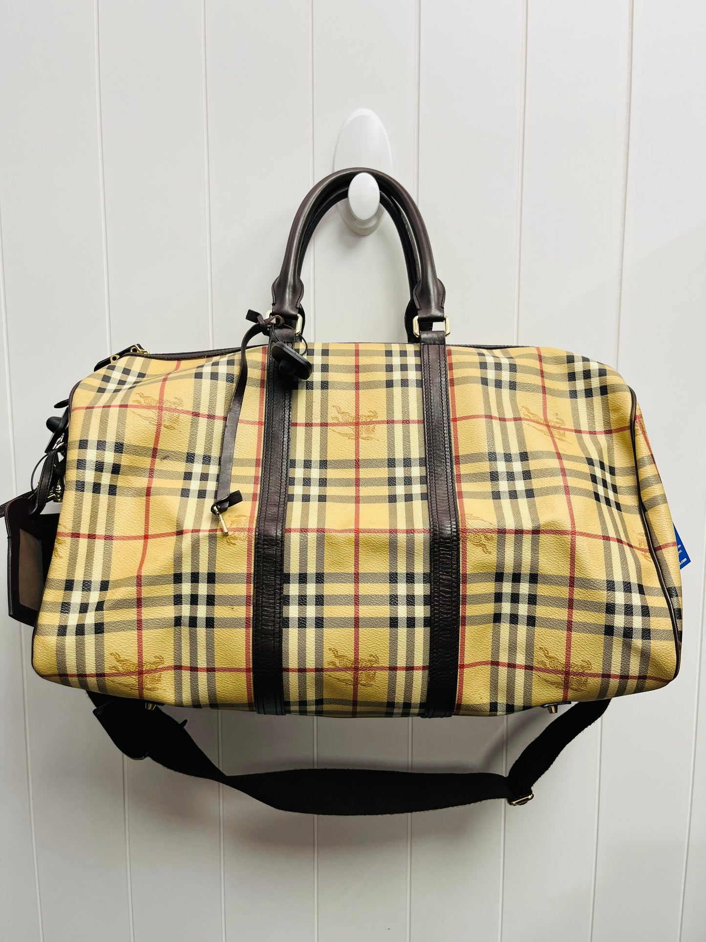 Duffle And Weekender Luxury Designer By Burberry, Size: Large