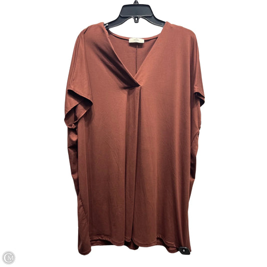 Top Short Sleeve By Entro In Red, Size: S