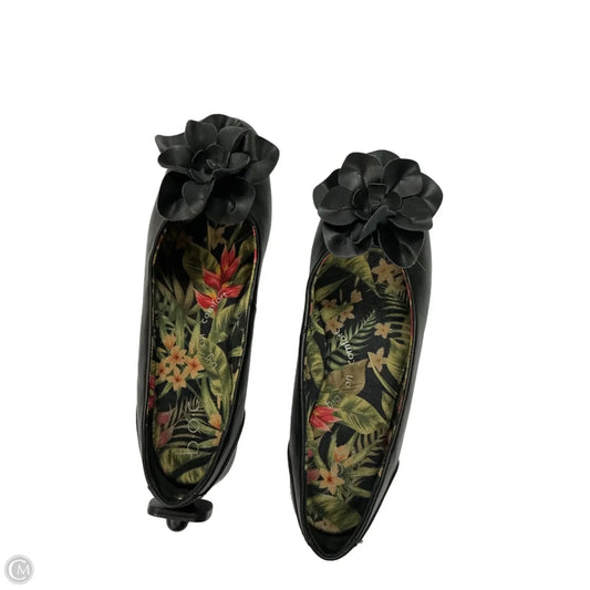 Shoes Flats By Boc In Black, Size: 8.5