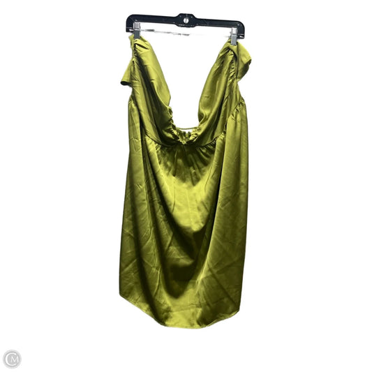 Dress Casual Short By Abercrombie And Fitch In Green, Size: Xl