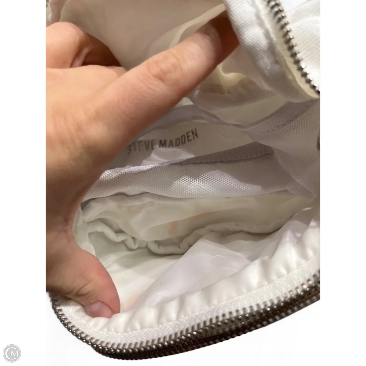 Belt Bag By Steve Madden, Size: Medium