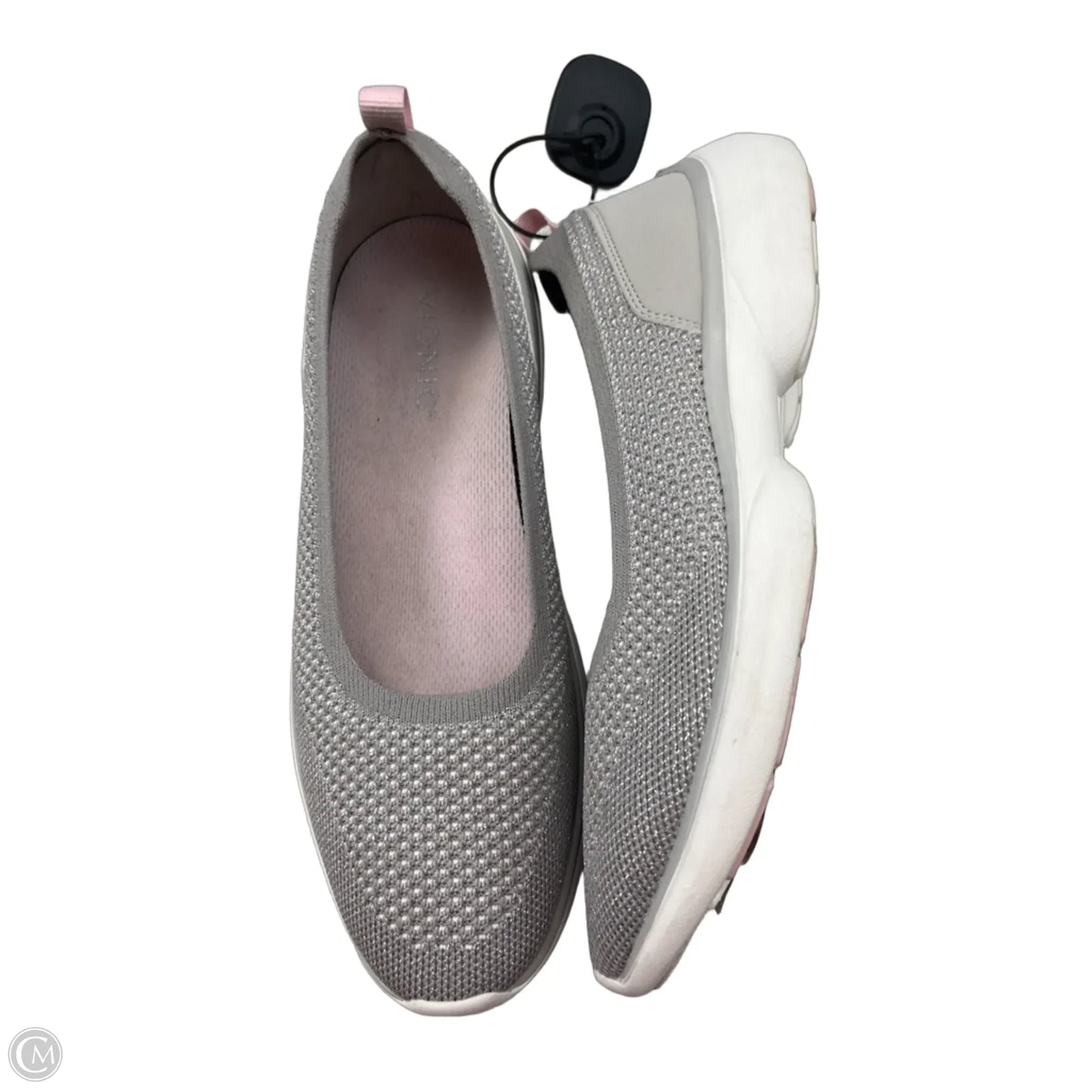 Shoes Flats By Vionic In Silver, Size: 8