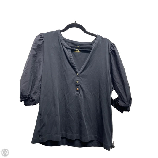 Top Short Sleeve Designer By Lilly Pulitzer In Black, Size: Xl