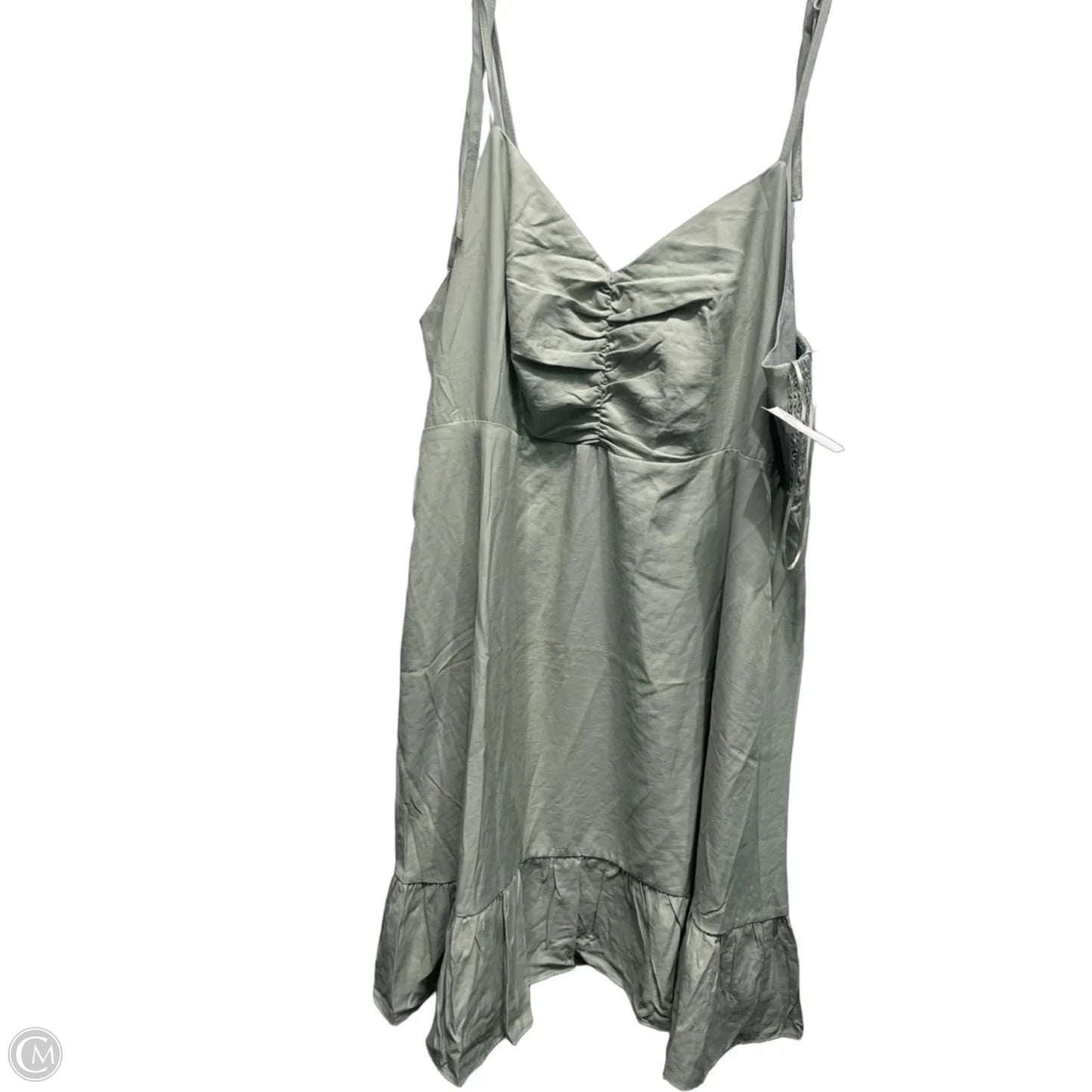 Dress Casual Short By Mittoshop In Green, Size: L