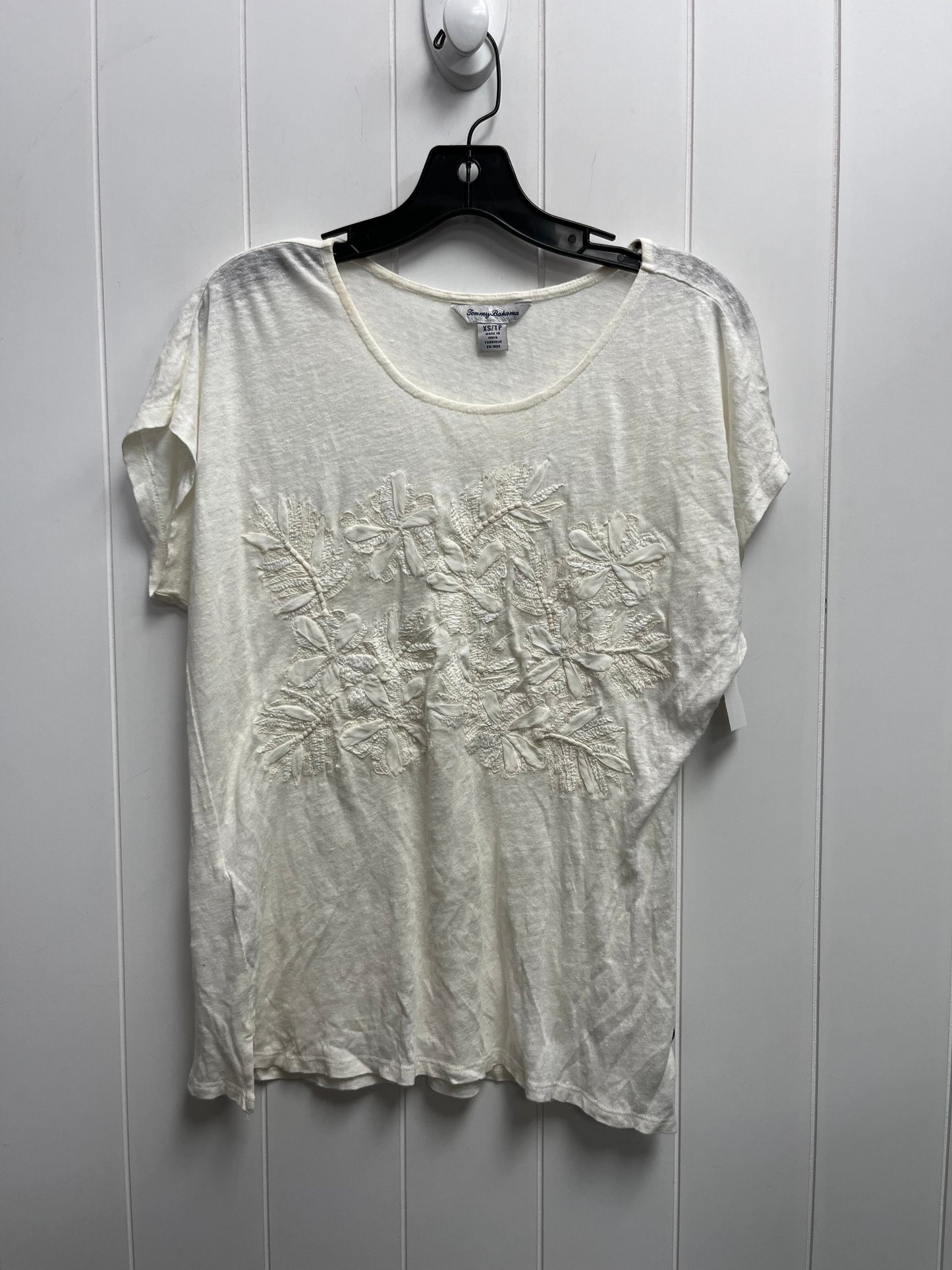 Top Short Sleeve By Tommy Bahama In Cream, Size: Xs