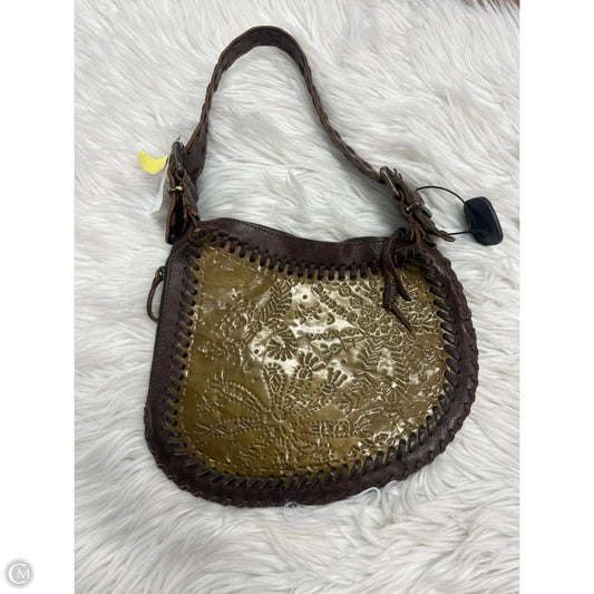 Handbag Luxury Designer By Fendi, Size: Medium