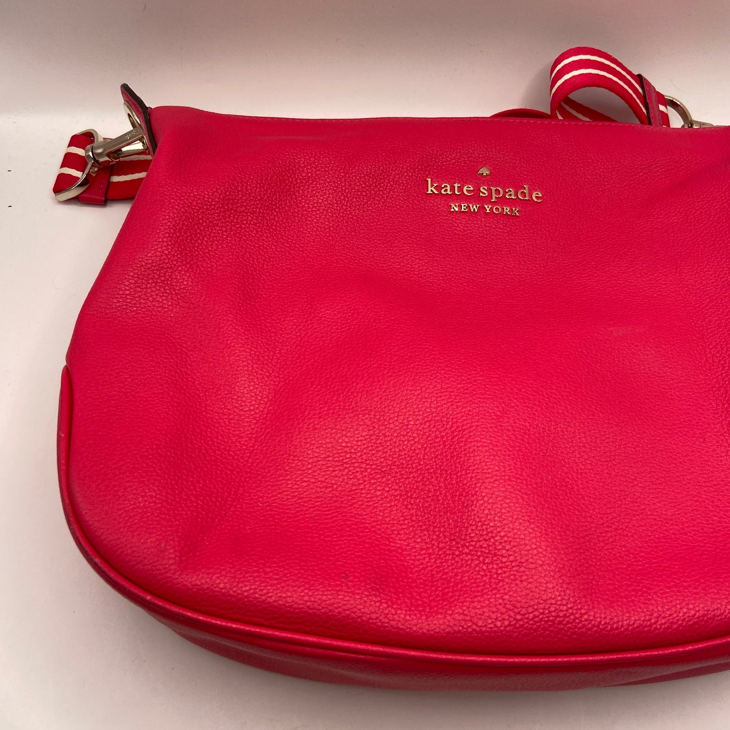 Crossbody Designer By Kate Spade, Size: Large