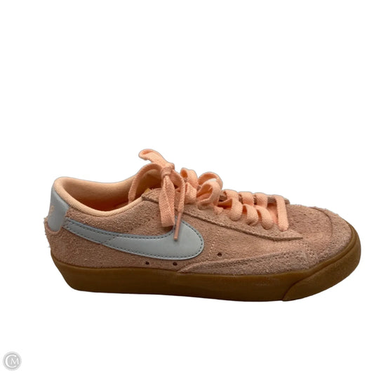 Shoes Athletic By Nike In Peach, Size: 6