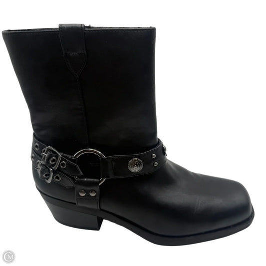 Boots Ankle Flats By Clothes Mentor In Black, Size: 8