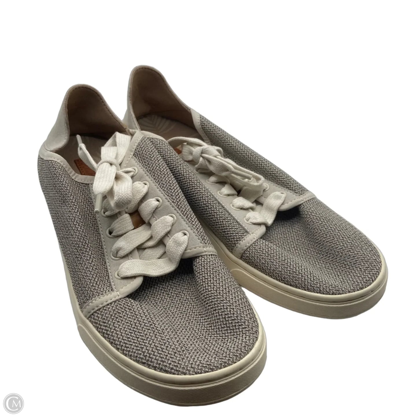 Shoes Sneakers By Olukai In Grey, Size: 9.5