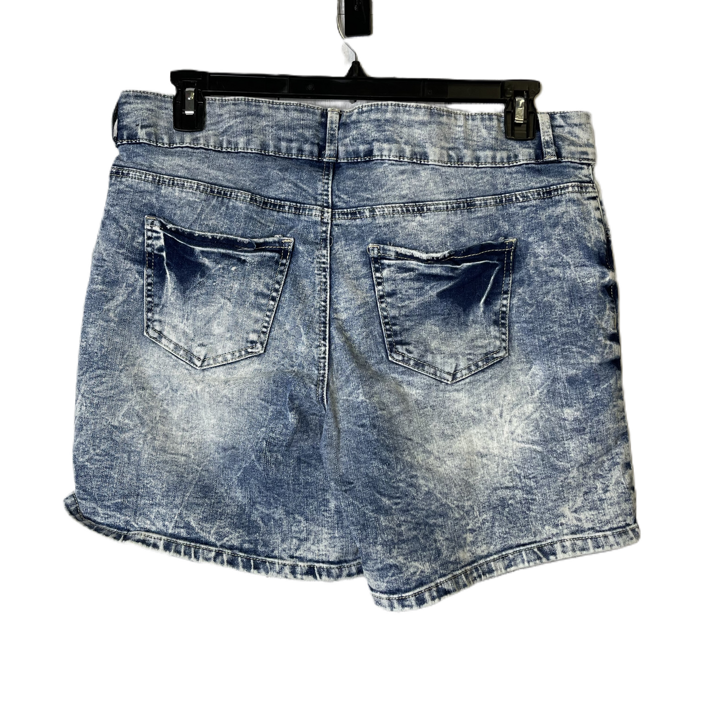 Shorts By Clothes Mentor  Size: 14