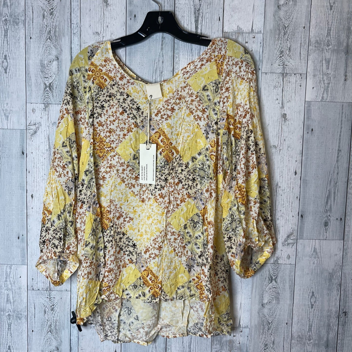 Top Long Sleeve By Matilda Jane  Size: L