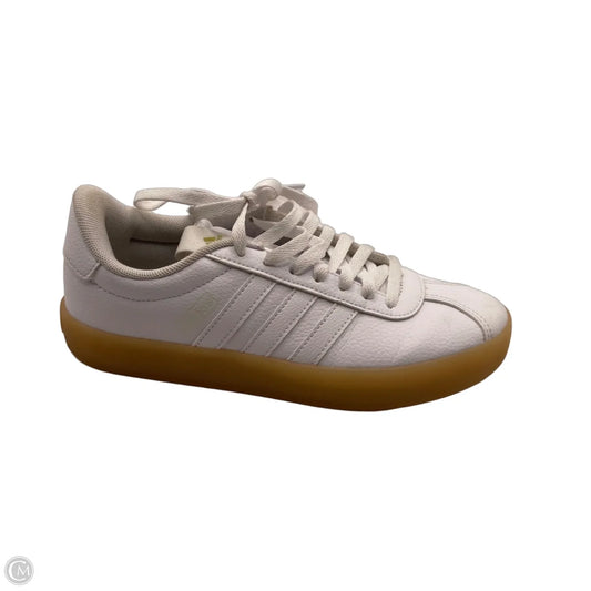 Shoes Sneakers By Adidas In White, Size: 7