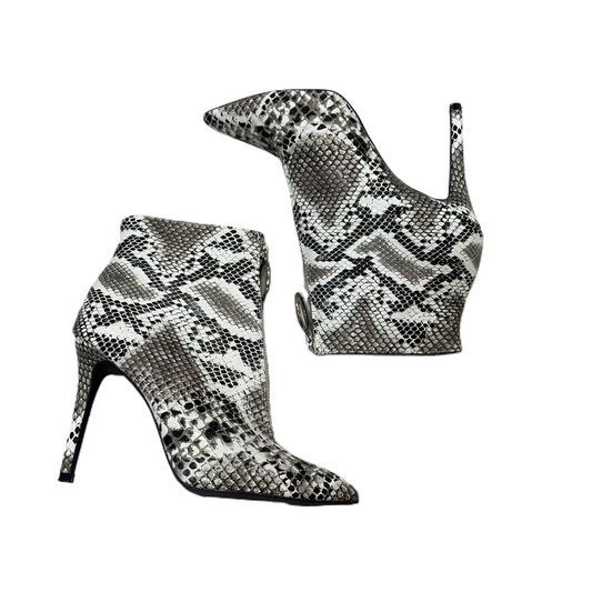 Boots Ankle Heels By Venus In Snakeskin Print, Size: 8.5