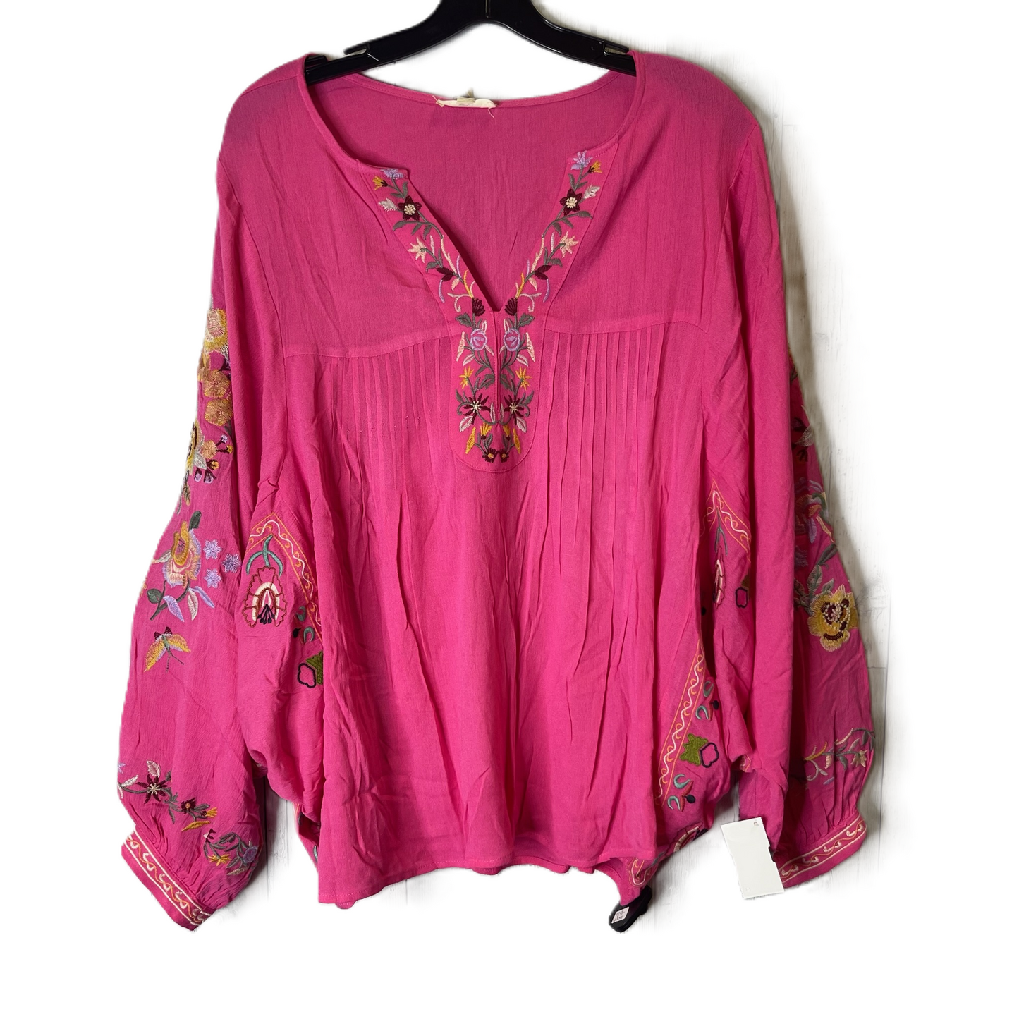 Top Long Sleeve By Easel In Pink, Size: M