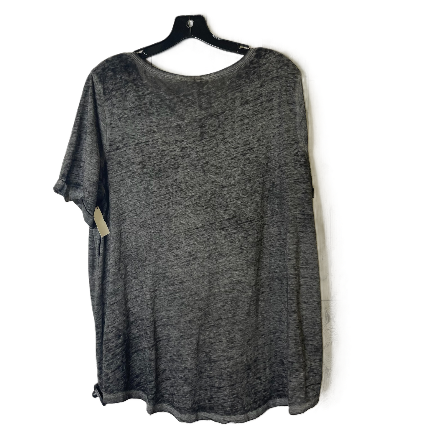 Grey Top Short Sleeve Basic By Cato, Size: 18