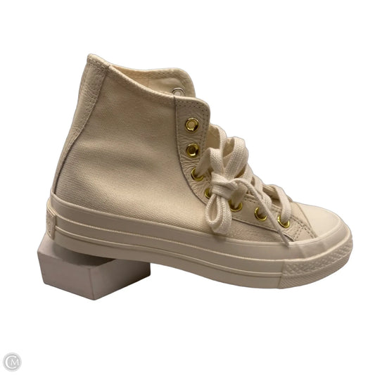 Shoes Sneakers By Converse In Cream, Size: 6