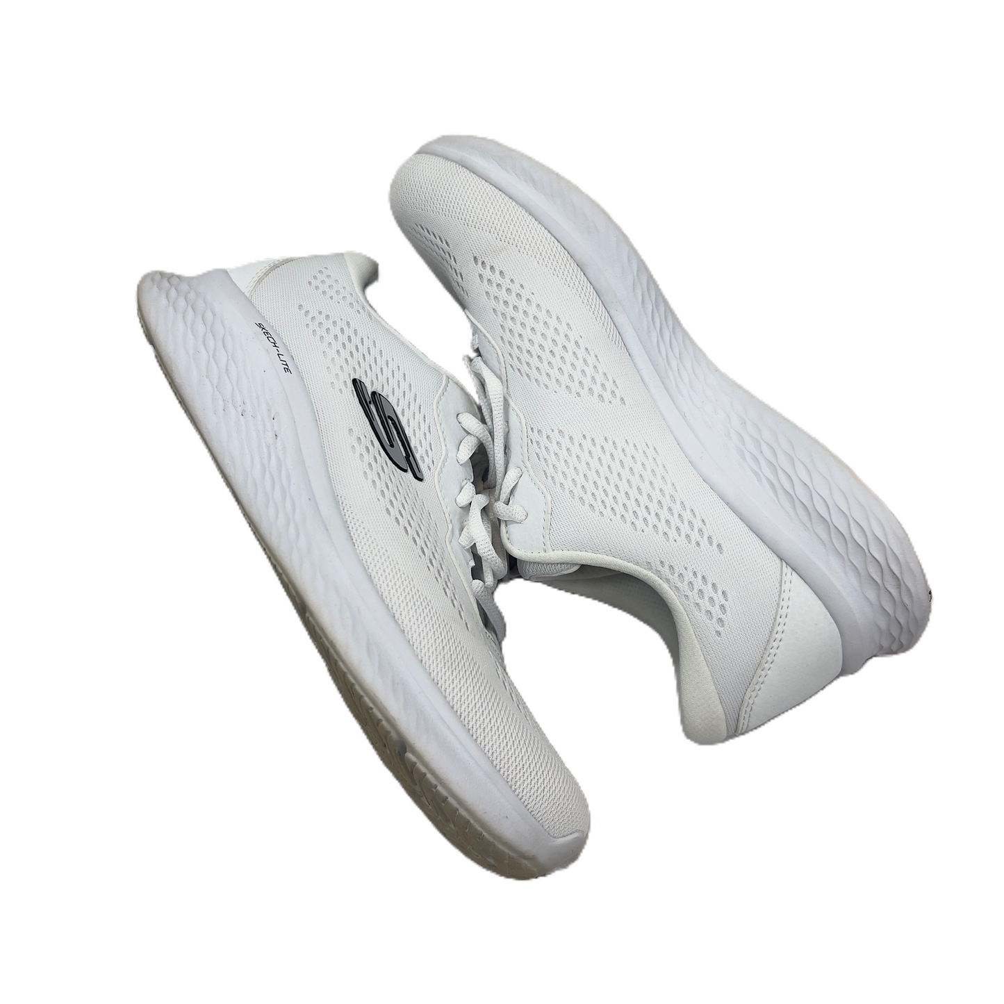 Shoes Athletic By Skechers In White, Size: 8