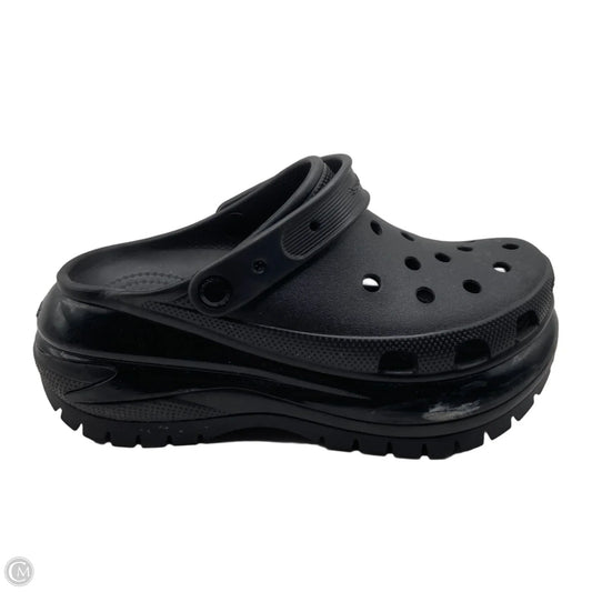 Shoes Heels Platform By Crocs In Black, Size: 10