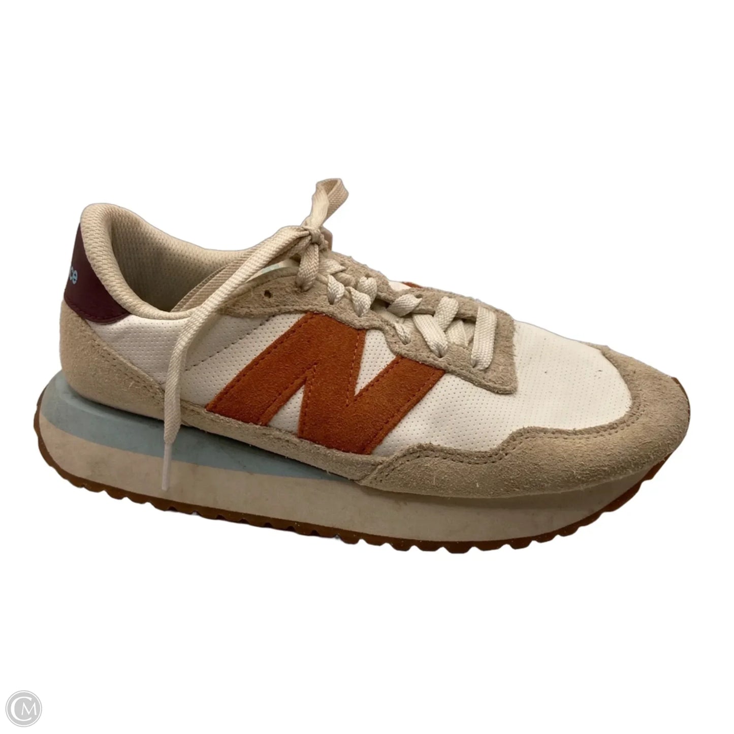 Shoes Sneakers By New Balance In Cream & Orange, Size: 8