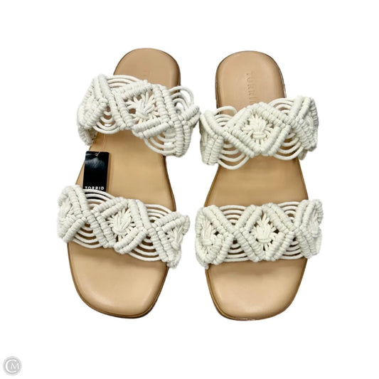 Sandals Flats By Torrid In Cream & Tan, Size: 10.5